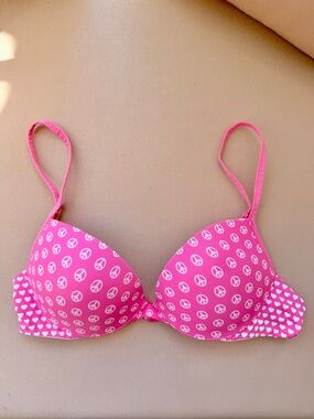 Victoria Secret Pink Peace Sign Push-Up Bra